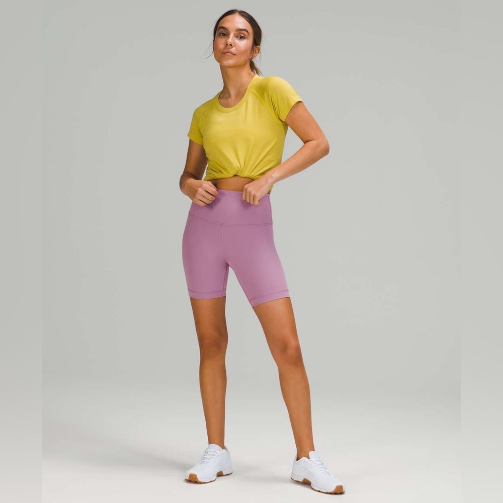 Lululemon Wunder Train High-Rise Short
6in color Jubilee sz 8